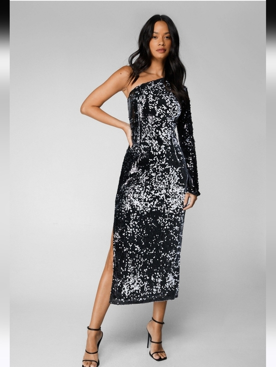Nasty Gal Dresses & Skirts - NWT Nasty Gal One Shoulder Sequin Maxi Dress size 4 Charcoal SEXY Ai-1898